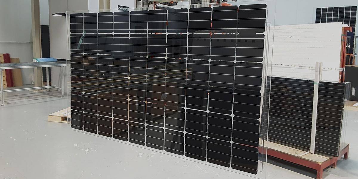 CABRILS SPORT CENTER photovoltaic skylight